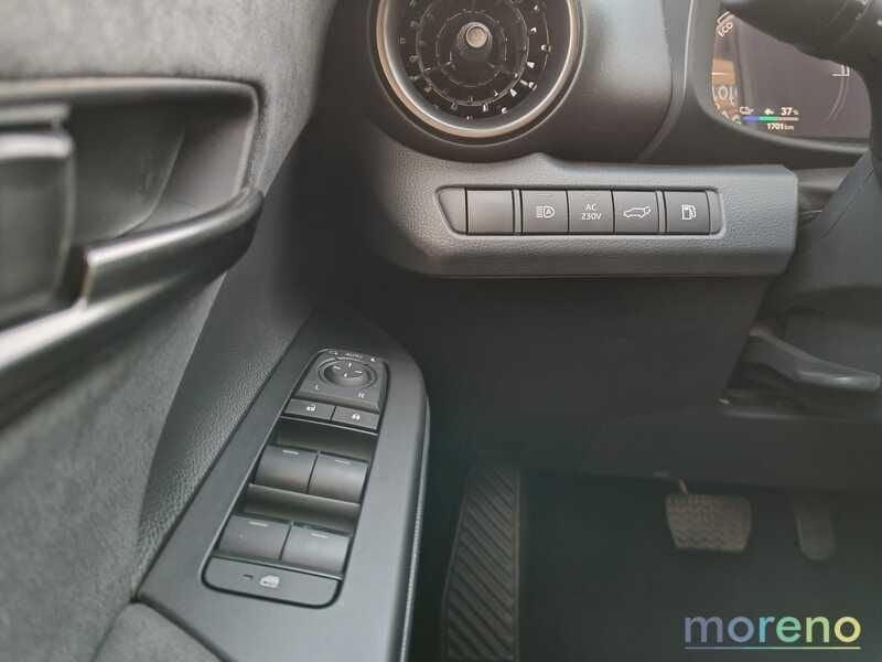 Toyota C-HR 2.0 phev Lounge Premiere fwd e-cvt