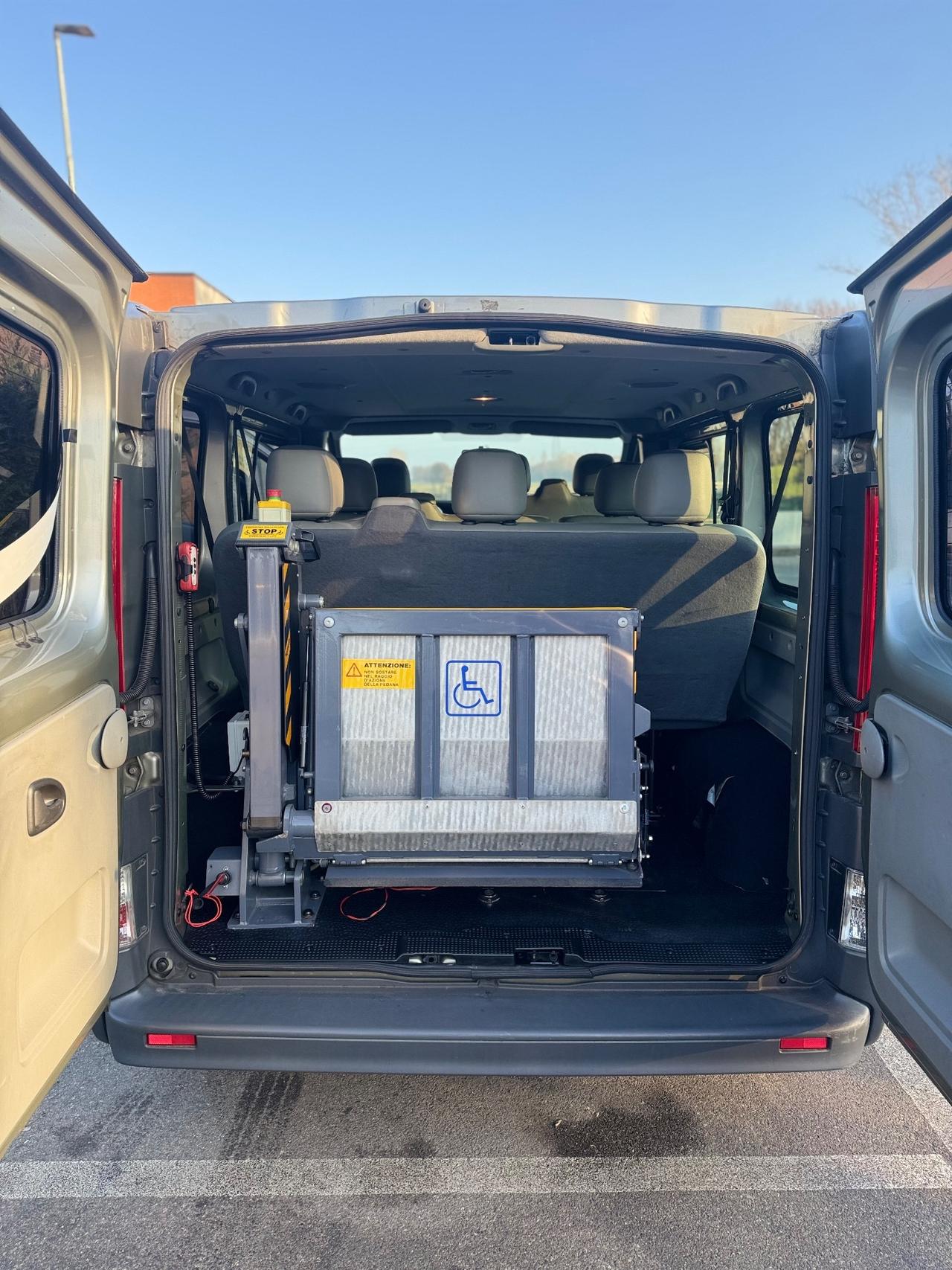 RENAULT RENAULT TRAFIC PEDANA TRASPORTO DISABILI 140.000 KM