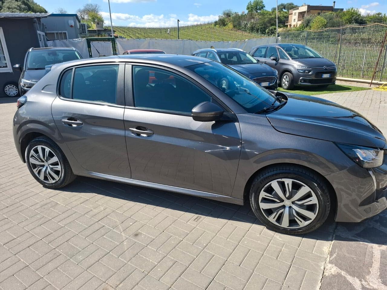 Peugeot 208 BlueHDi Allure 100 Full
