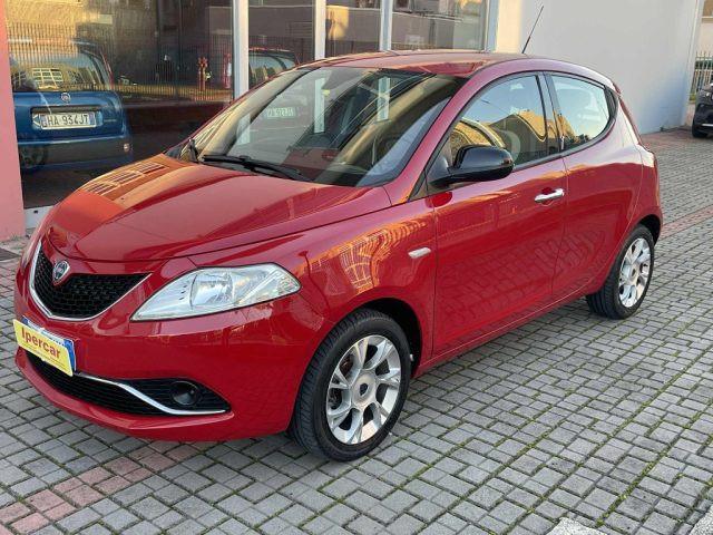 LANCIA Ypsilon 1.2 69 CV 5 porte GPL Ecochic Gold