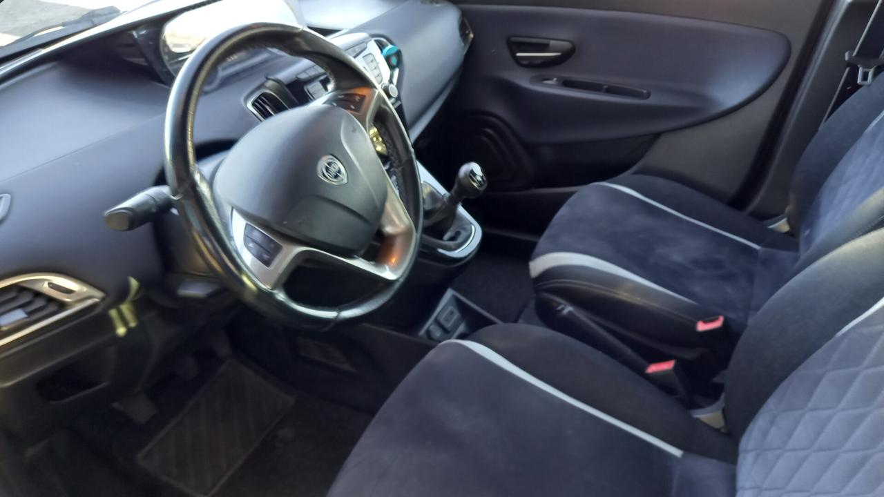 Lancia Ypsilon 1.3 MJT 16V 95 CV 5 porte S&S Mya