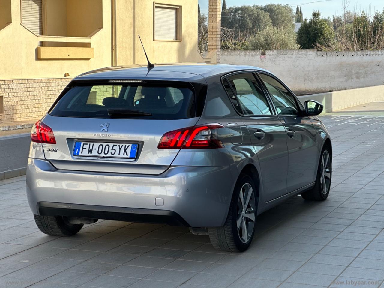 PEUGEOT 308 BlueHDi 130 S&S Business