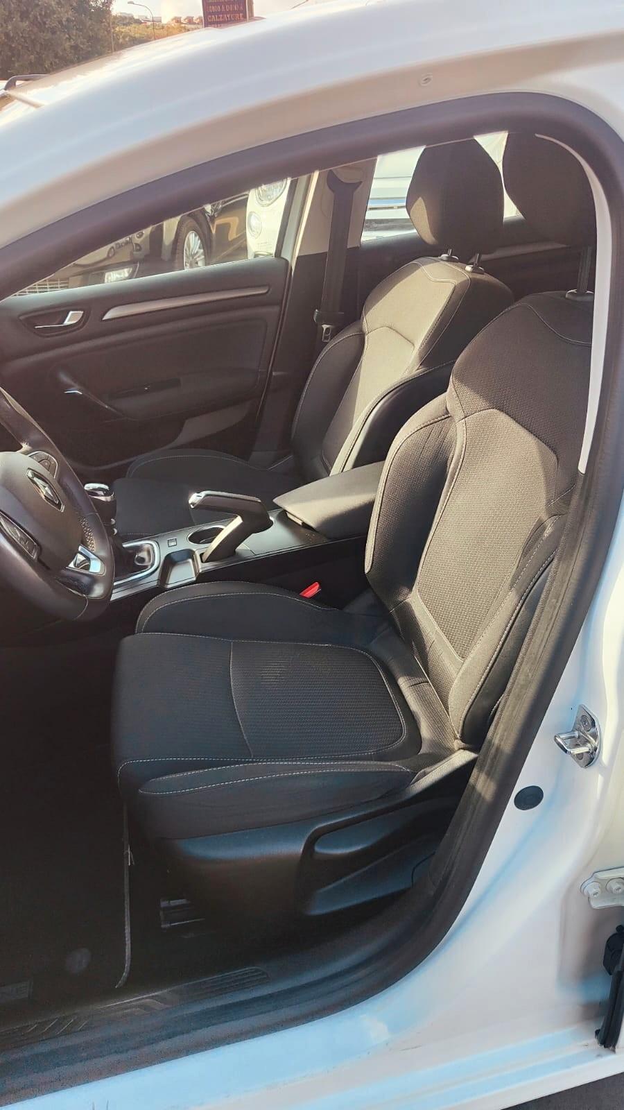 Renault Megane Mégane Blue dCi 115 CV Techno