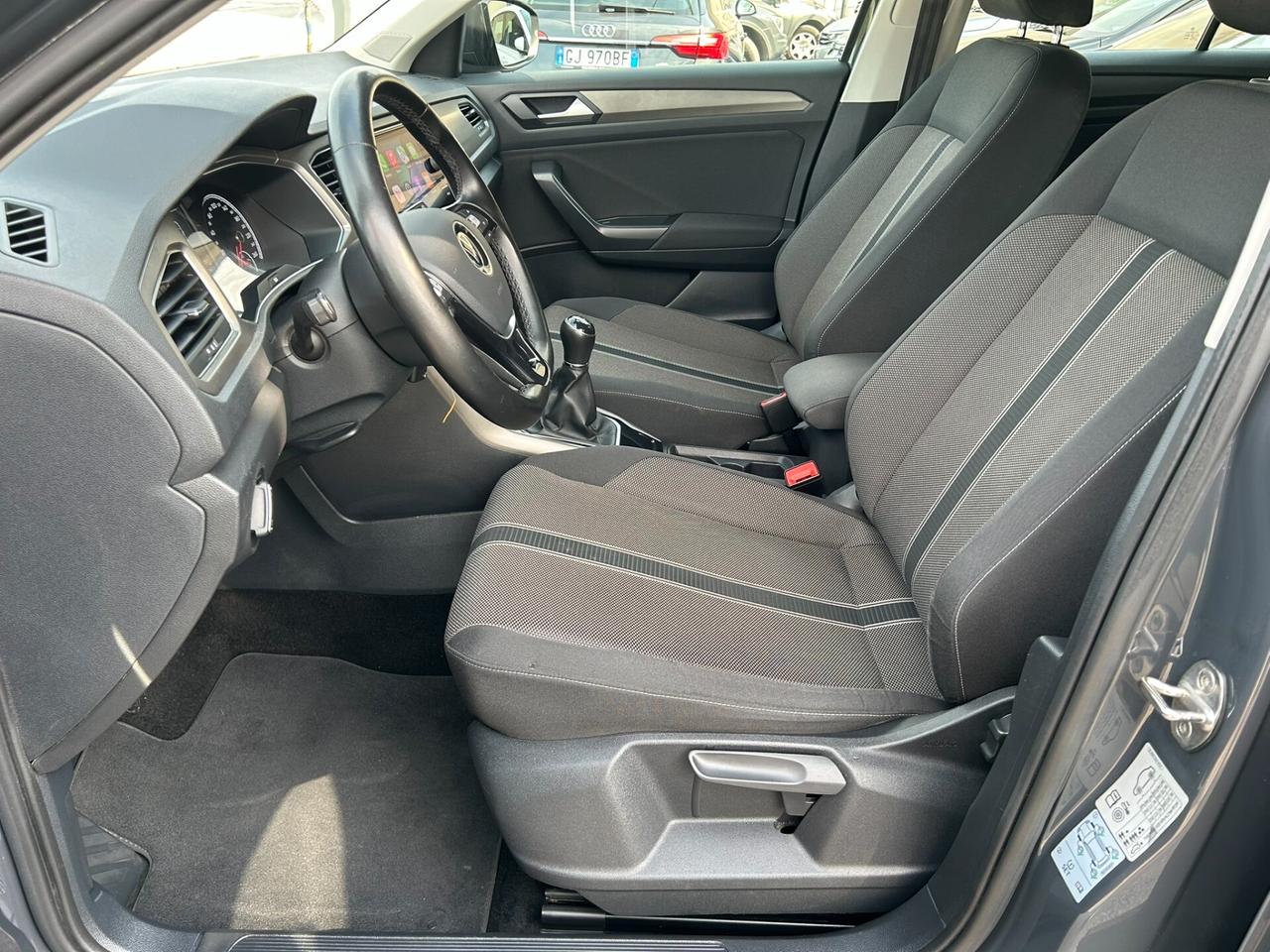 VW T-ROC 2.0 TDI 115CV Business - OK NEOPATENTATI