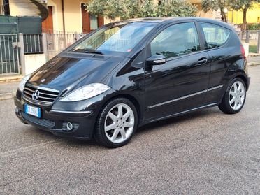 Mercedes-benz A 170 Coupé Avantgarde GPL TETTO CAMBIO AUTOMATICO 7G NEOPATENTATI