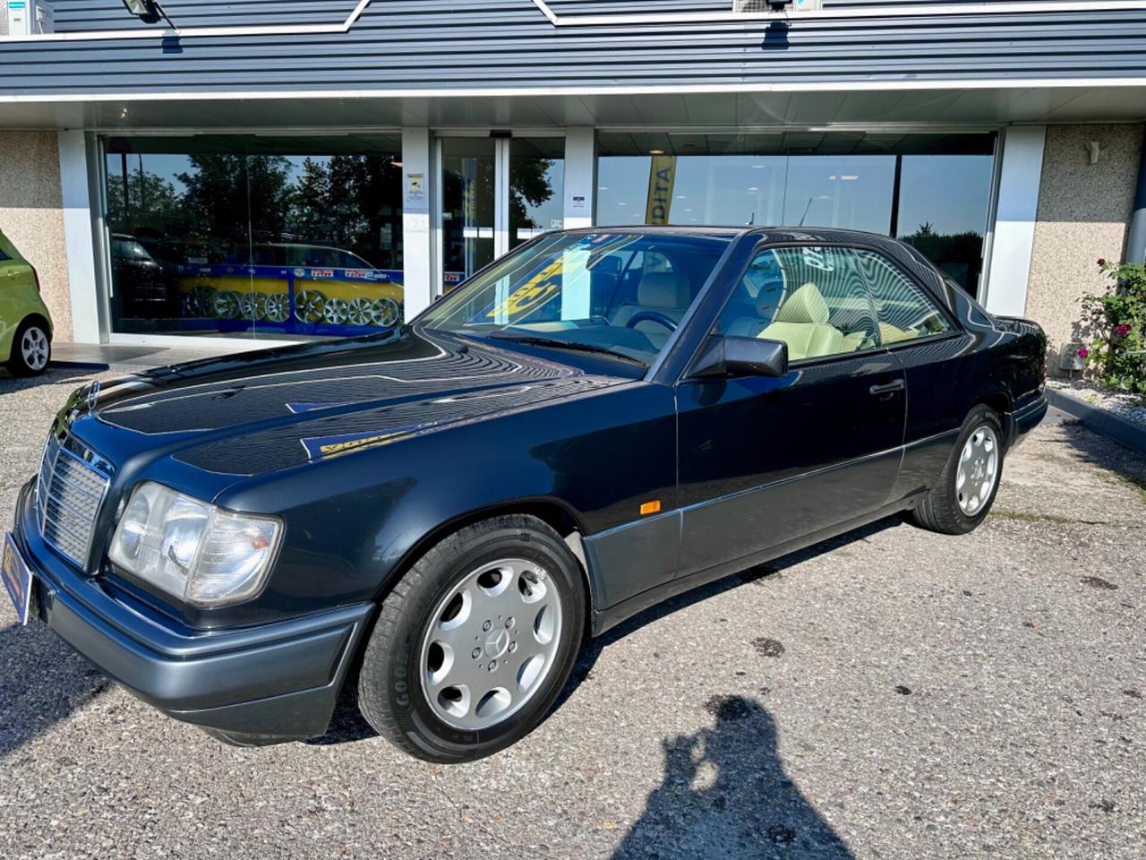 Mercedes-benz E-Series E 320 COUPE' 220CV**MANUALE**UFF. ITALIANA*PRIMA TARGA* ASI*
