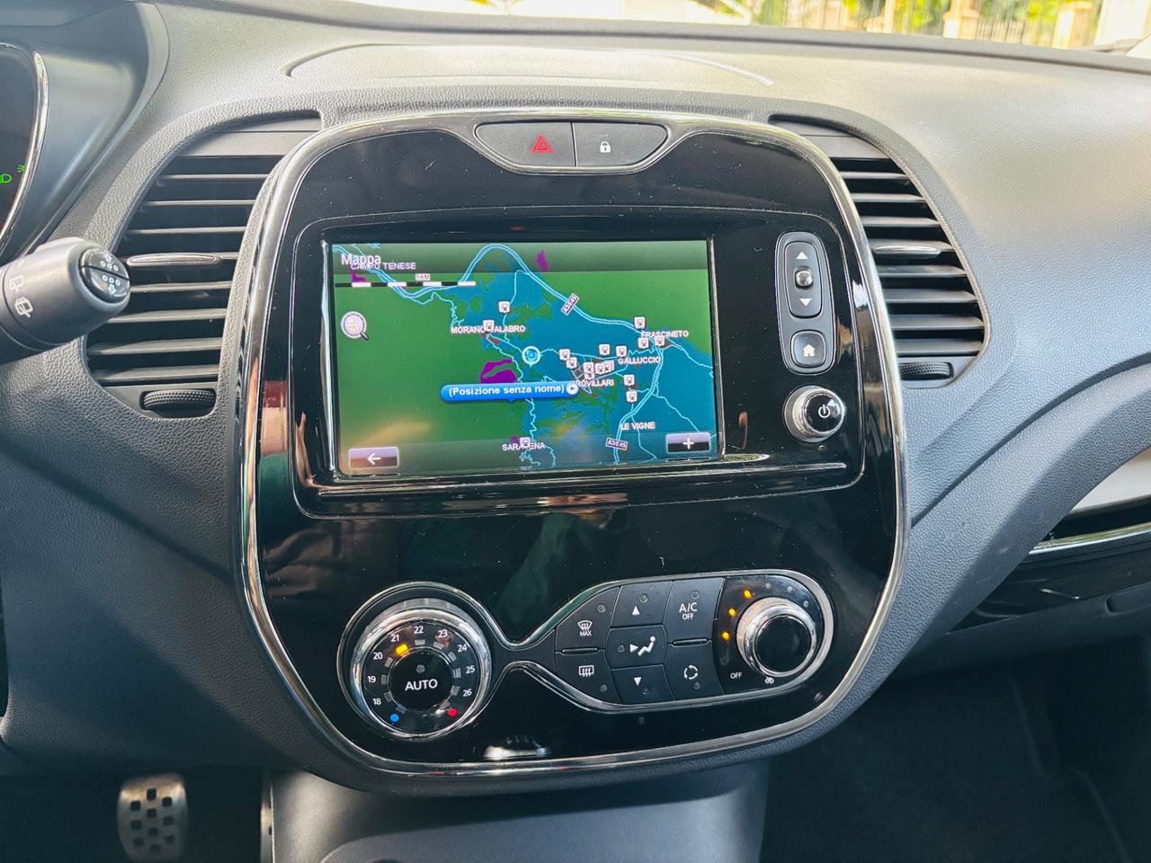 RENAULT Captur dCi 8V 90 CV EDC Initiale Paris