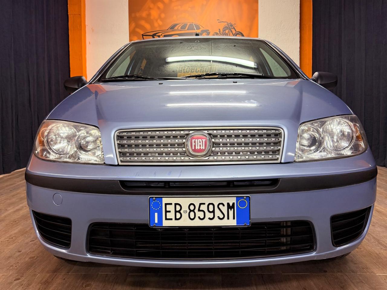 STUPENDA FIAT PUNTO CON SOLI 30.737 KM IN OTTIME CONDIZIONI