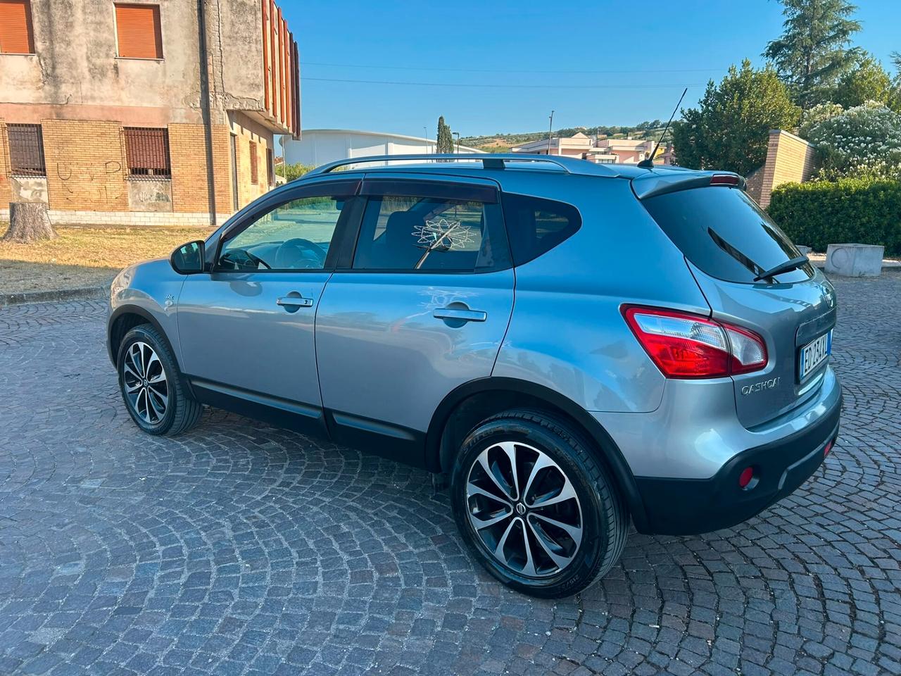 Nissan Qashqai 2.0 dCi DPF Tekna 4x4