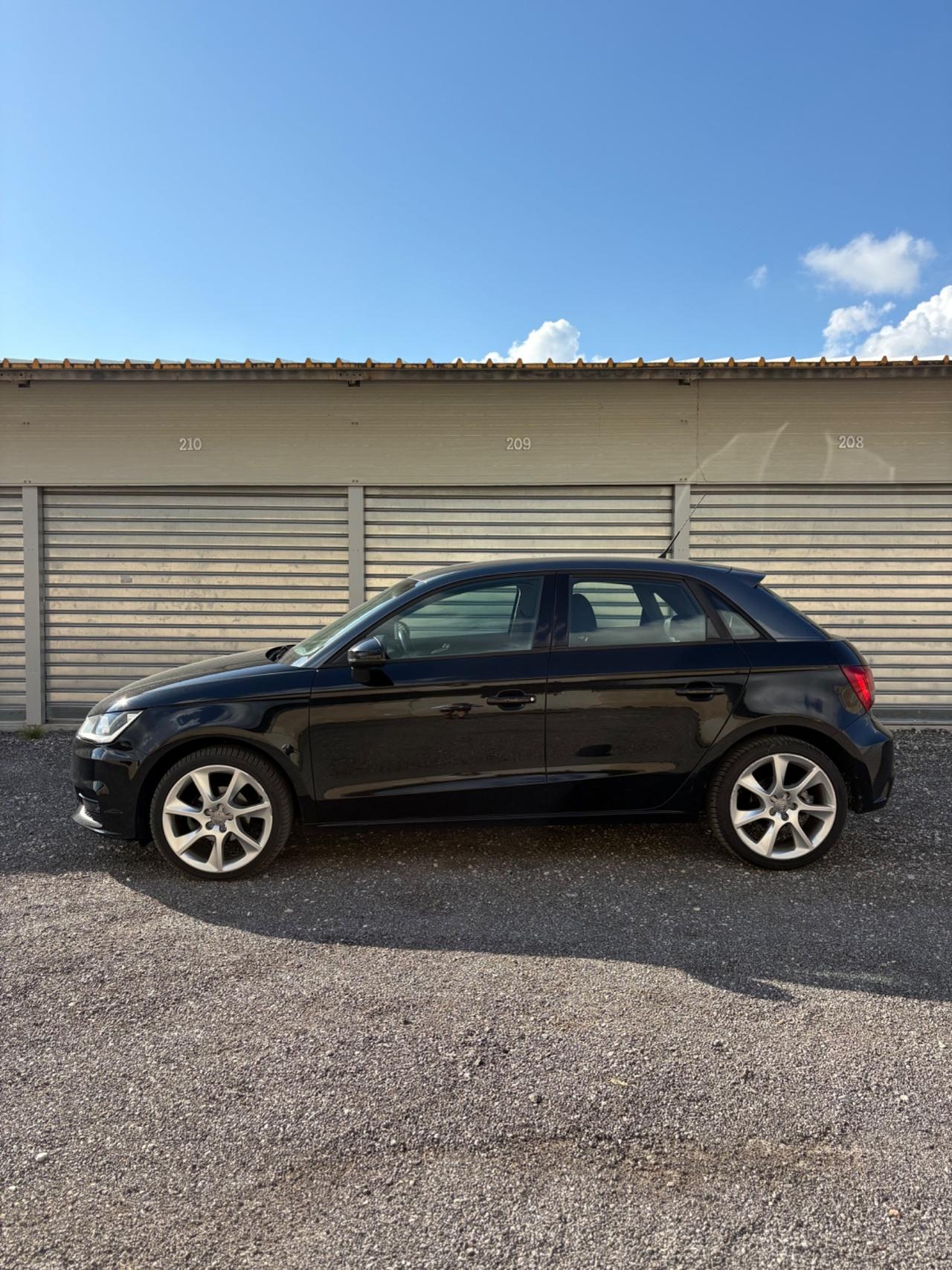 Audi A1