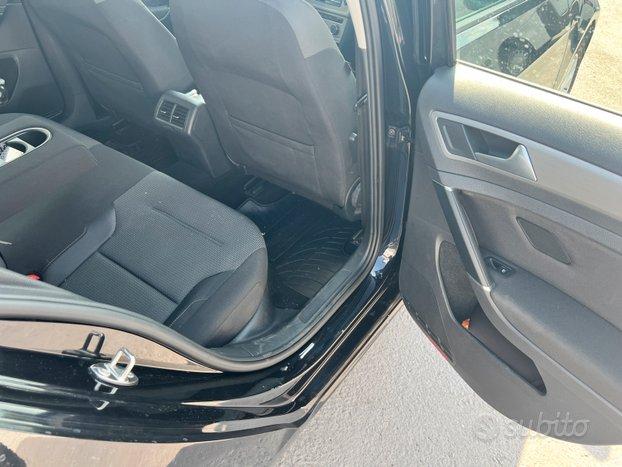 Volkswagen Golf 1.6 D
