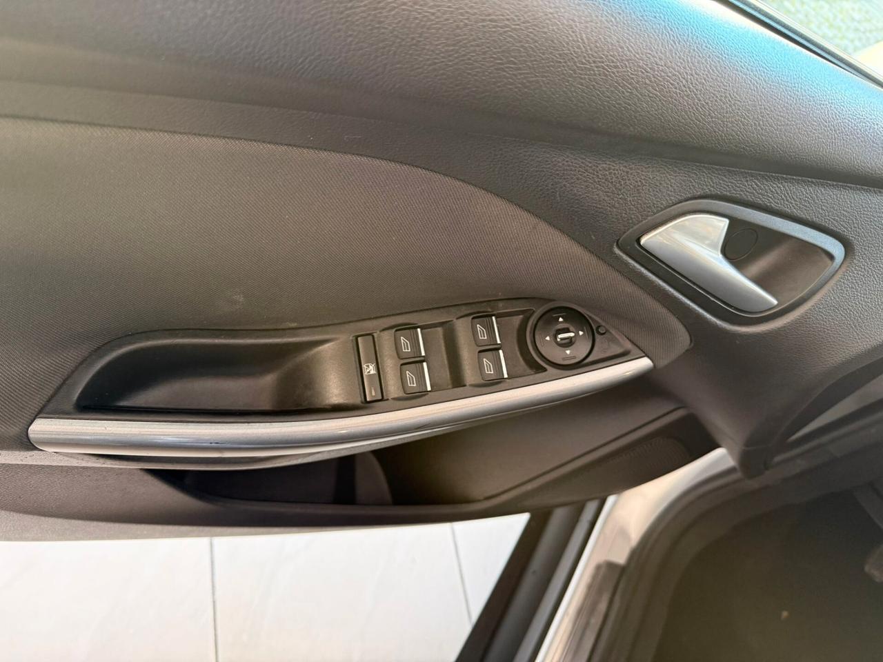 FORD FOCUS 1.6 DIESEL 2012