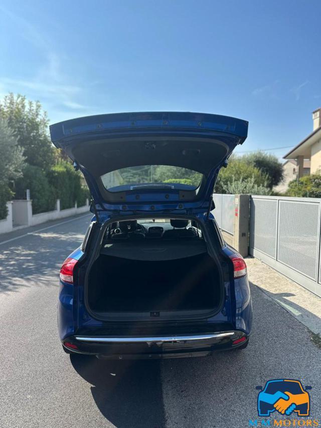 RENAULT Clio neo patentati + garanzia 12 mesi