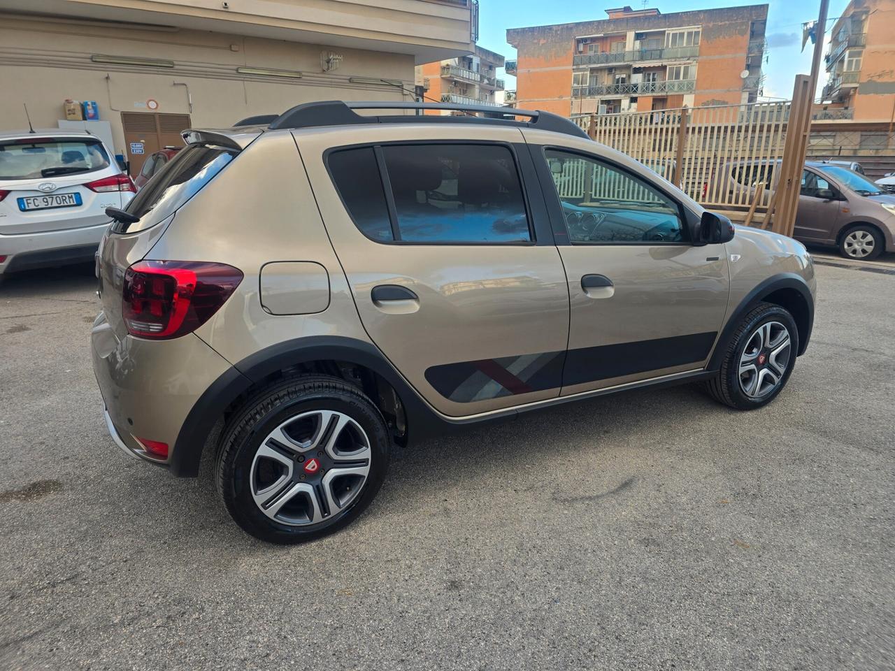 Dacia Sandero Stepway 0.9 TCe Turbo GPL 90 CV S&S Techroad