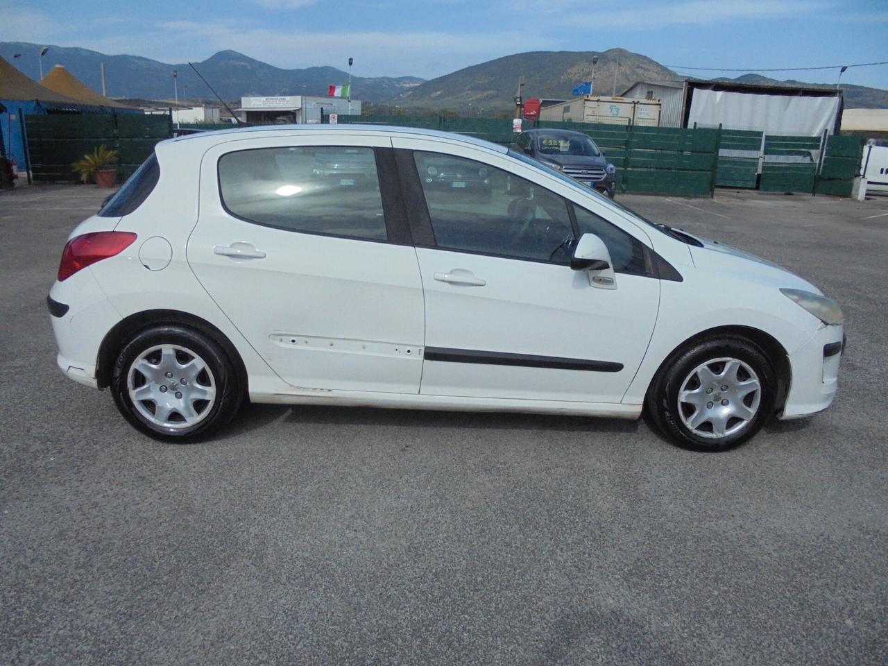 Peugeot 308 1.6 HDi 90CV 5p. Premium