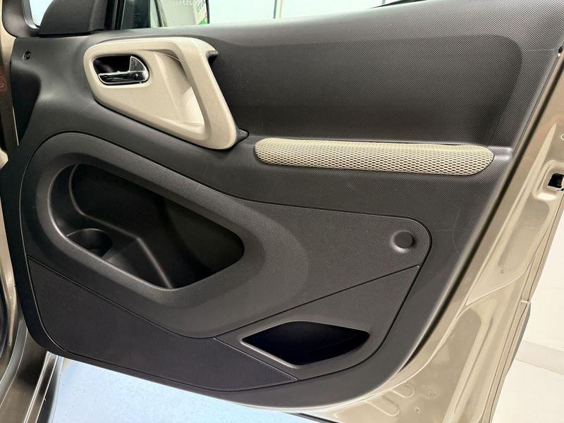 Citroën Berlingo Berlingo Multispace 1.6 e-HDi 90 CMP6 XTR - prezzo vero senza obbligo di finanziamento