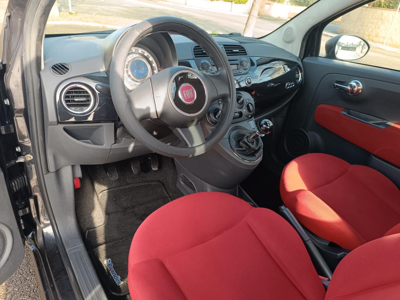 Fiat 500 1.2 SOLAMENTE 110.000 KM NEOPATENTATI