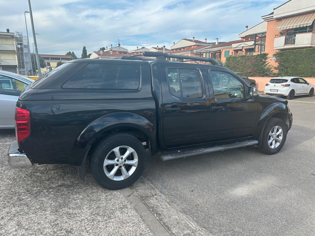 Nissan Navara 2.5 dCi 4 porte Double Cab Sport
