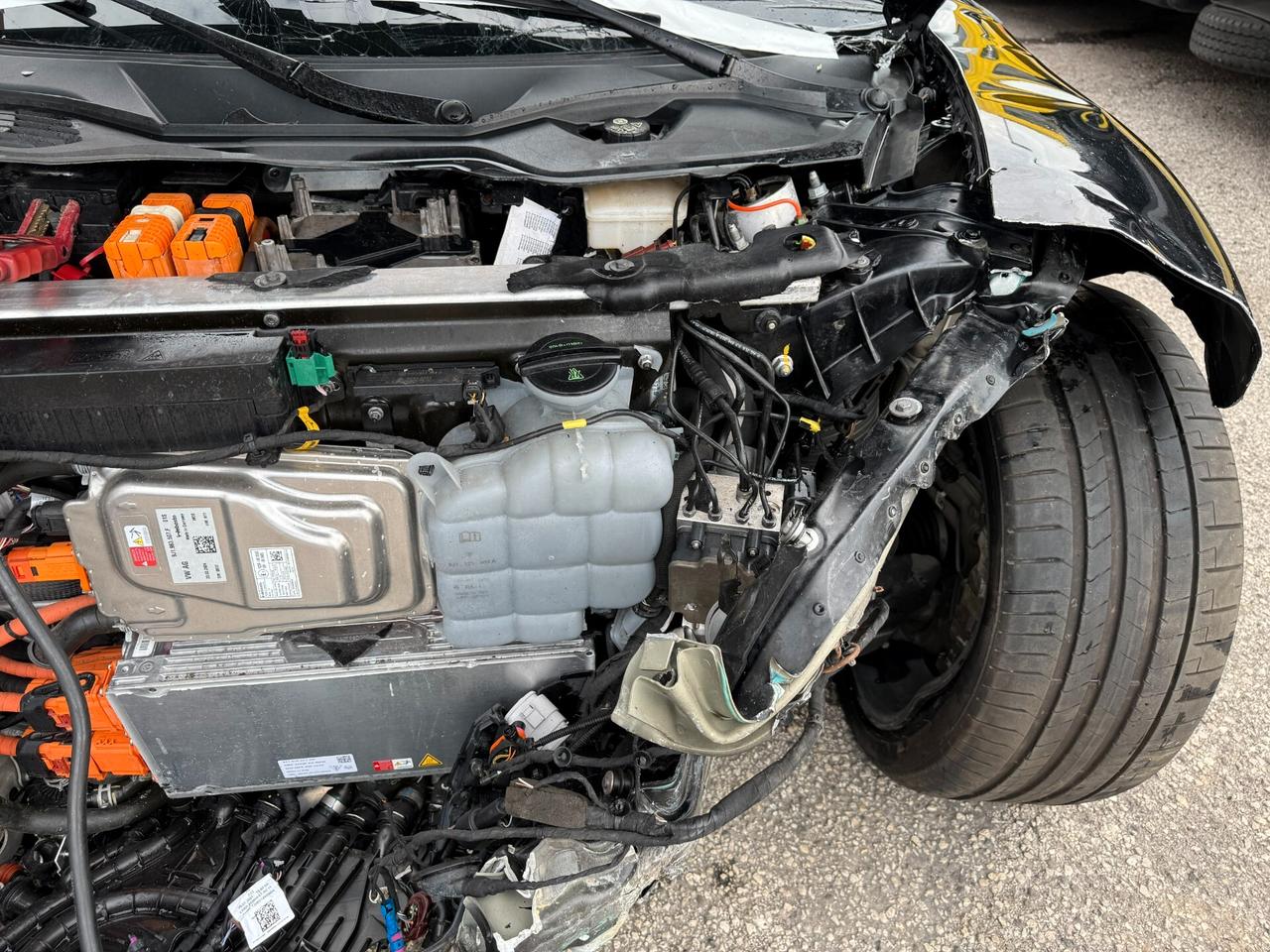 Porsche Taycan 4S Performance 489 CV ! INCIDENTATA NO START