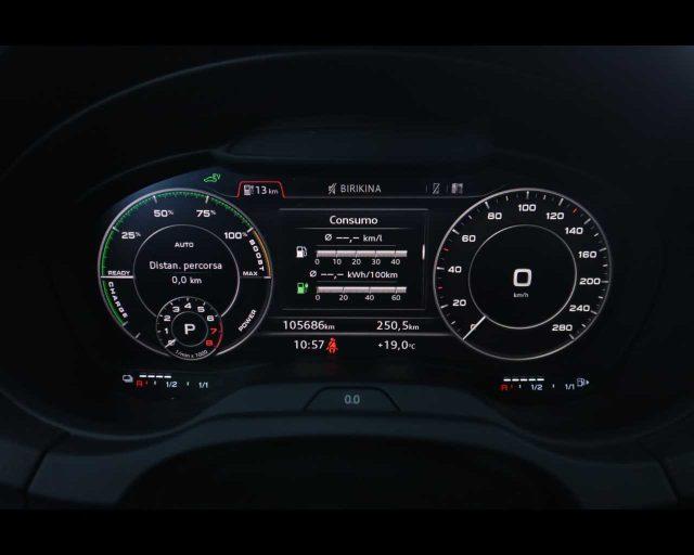 AUDI A3 SPB 40 e-tron S tronic Admired