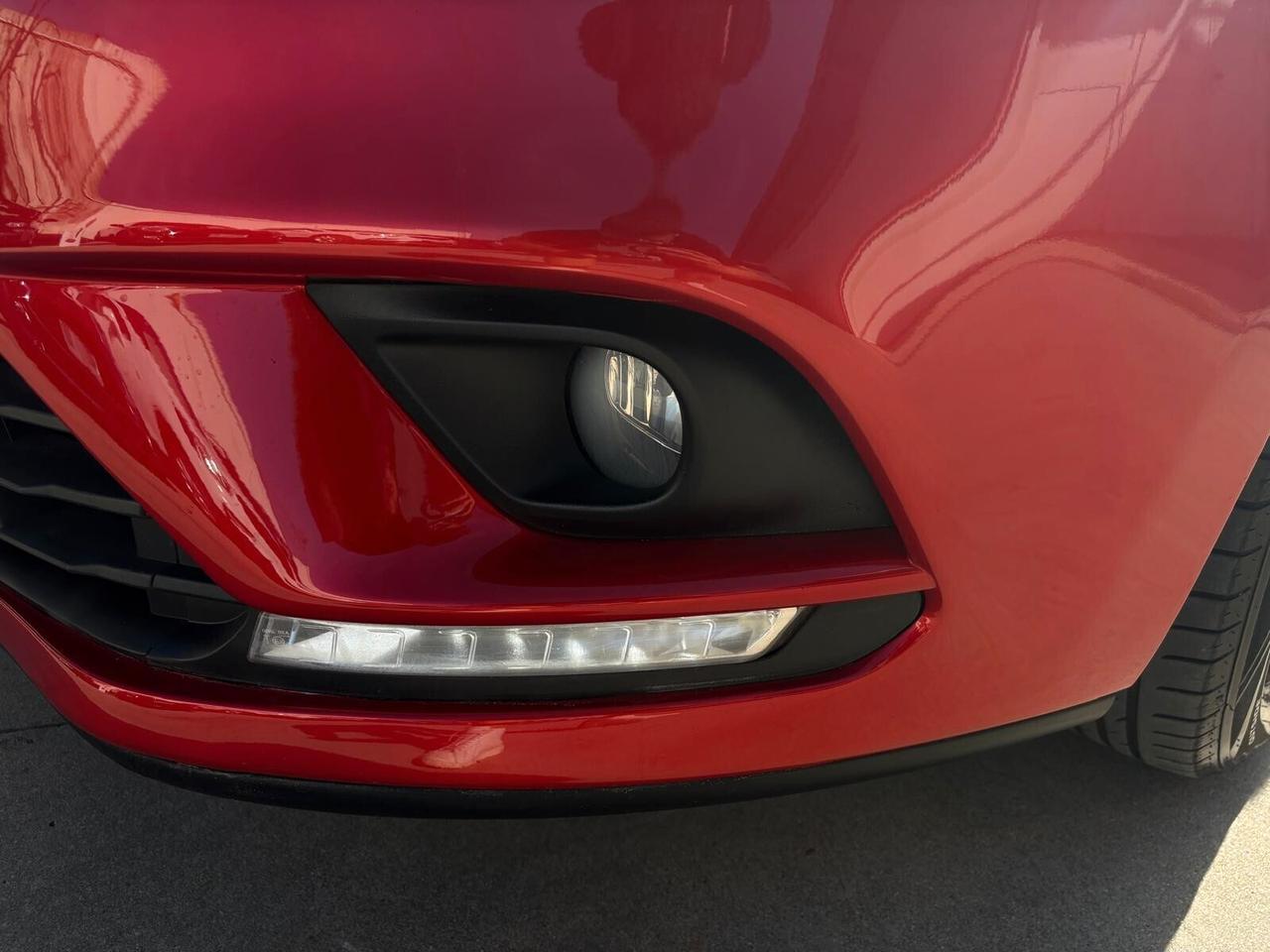 Renault Clio 0.9 GPL 90cv Moschino NEOPATENTATI