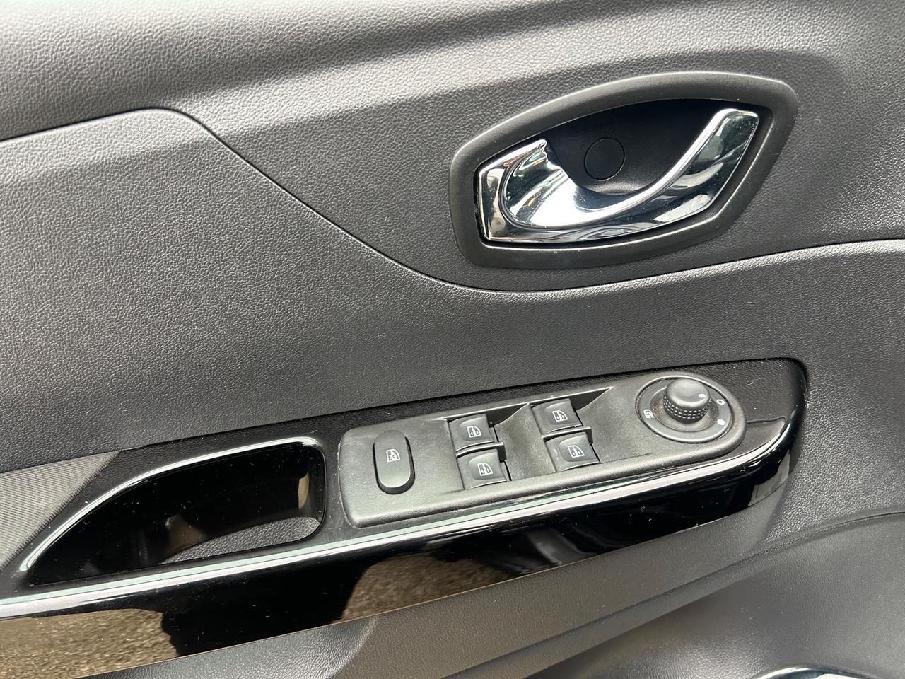 Renault Captur 1.5 dCi Energy Intens FULL