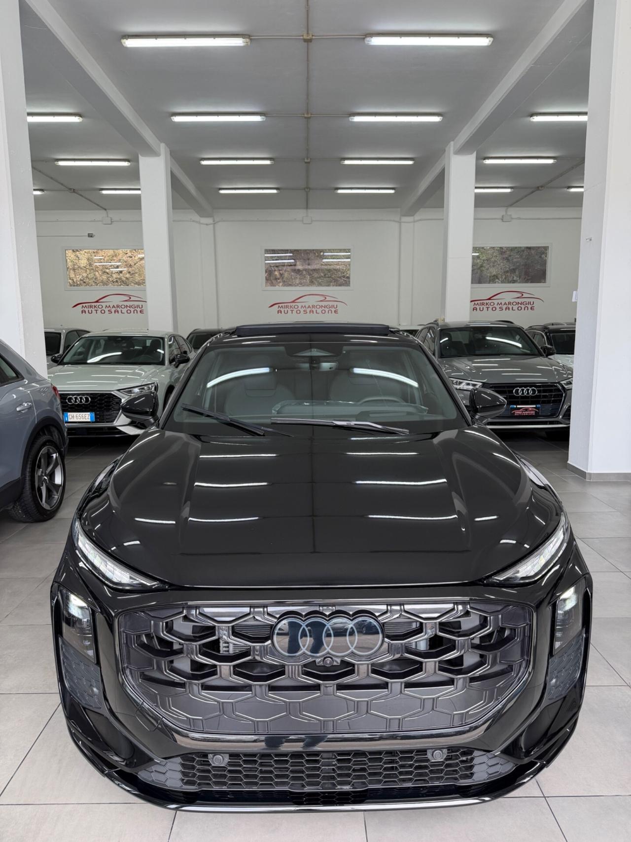 Audi Q3 40 TFSI quattro S tronic line 2026 TETTO FULL