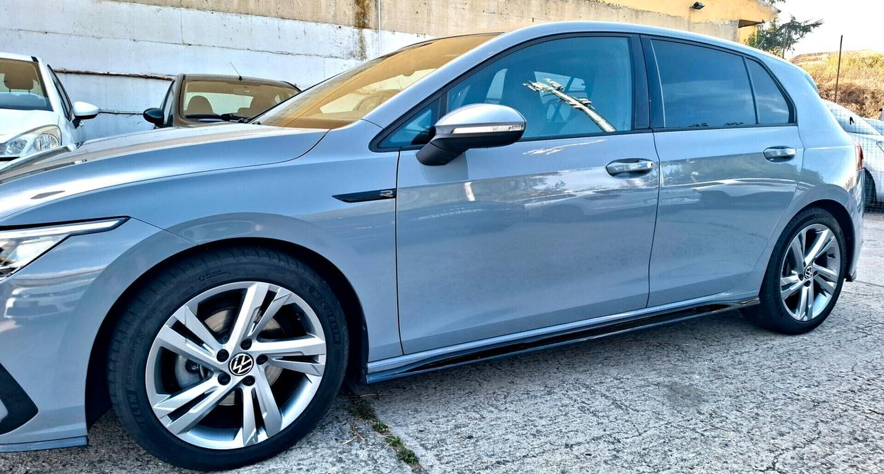 Volkswagen Golf 2.0 TDI 150 CV DSG SCR R-Line