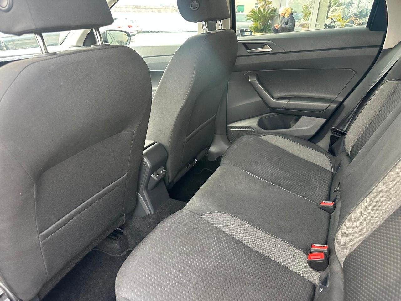 Volkswagen Polo 1.0 TSI DSG Style NEOPATENTATI