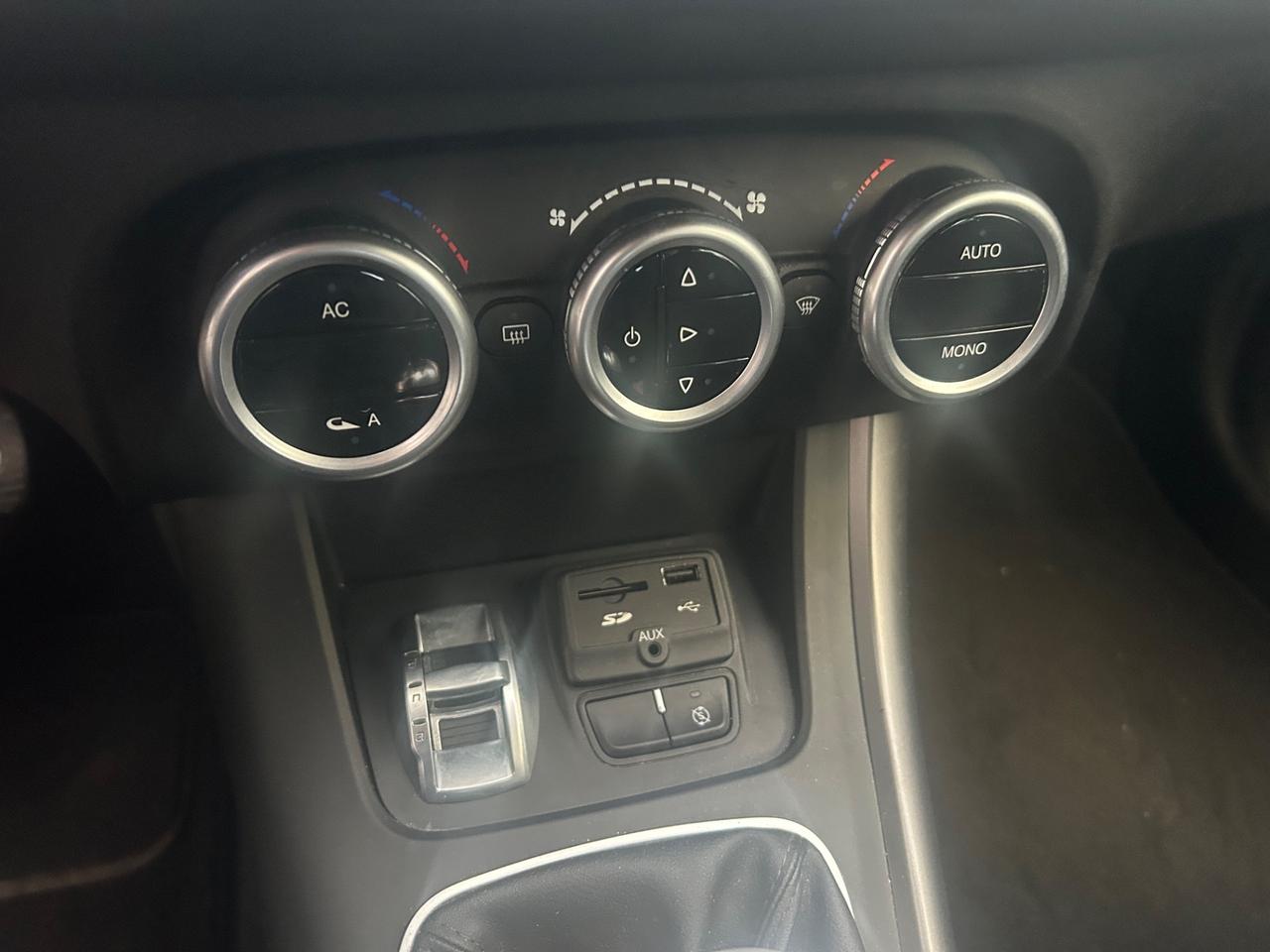 Alfa Romeo Giulietta 1.6 JTDm-2 120 CV Distinctive