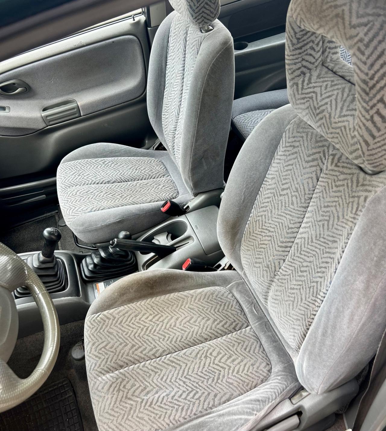 Suzuki Grand Vitara 1.6i cat 3 porte Neopatentati