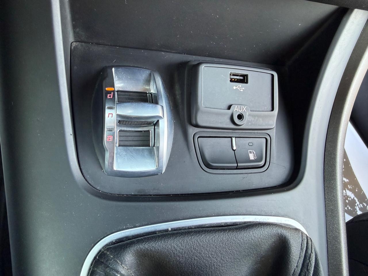 Alfa Romeo Giulietta 1.4 Turbo 120 CV GPL Distinctive UNICO