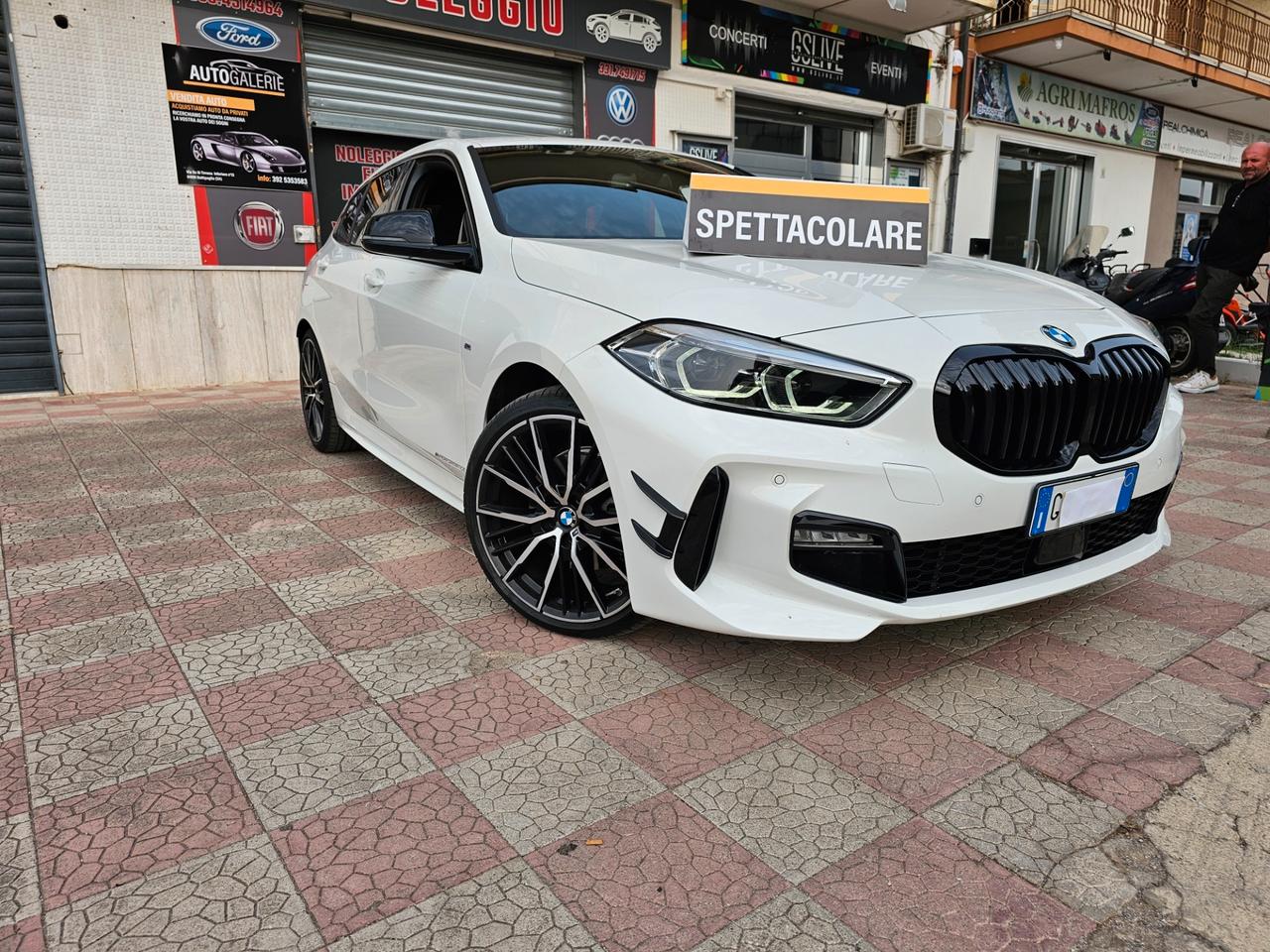 Bmw 118d "M PERFORMANCE" M SPORT/STRAFULL