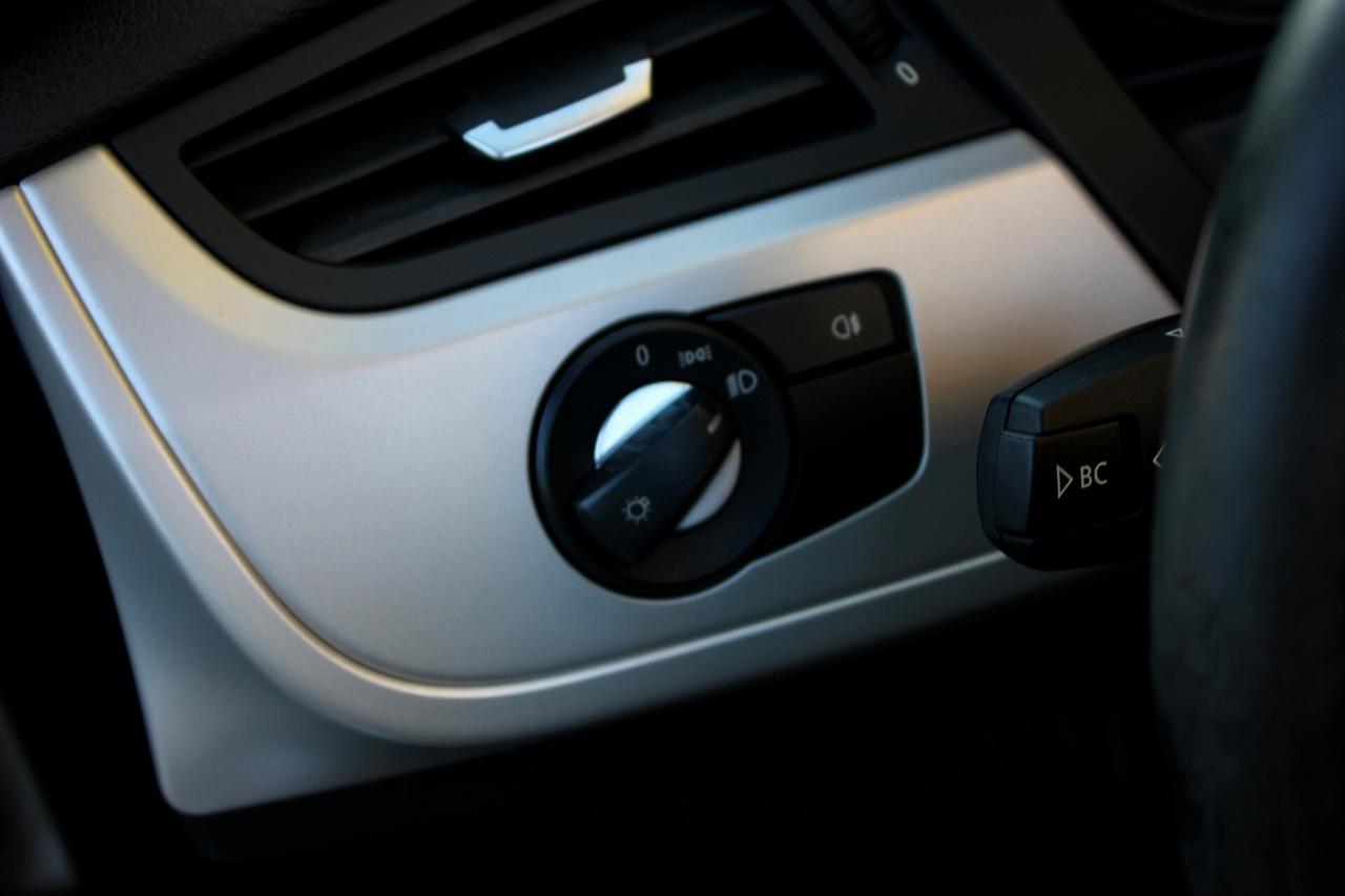 Bmw Z4 2.3i 205CV PELLE NERA XENON NAVY