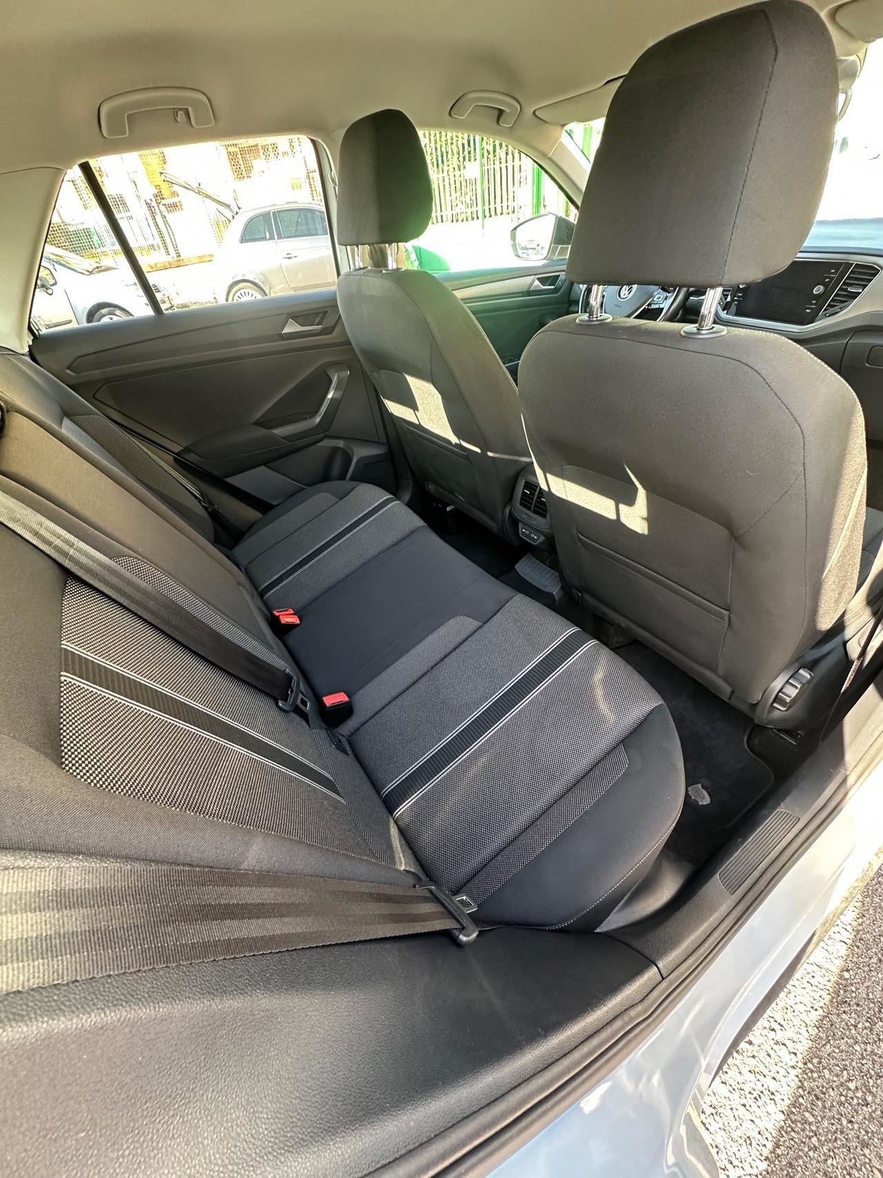 Volkswagen T-Roc 1.6 TDI SCR Advanced BlueMotion Technology