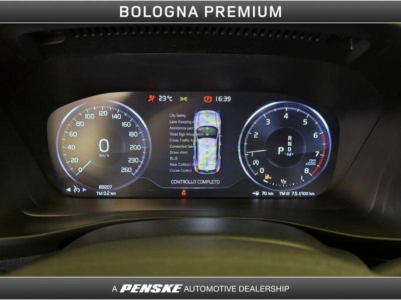 Volvo XC40 XC40 T3 Geartronic R-design
