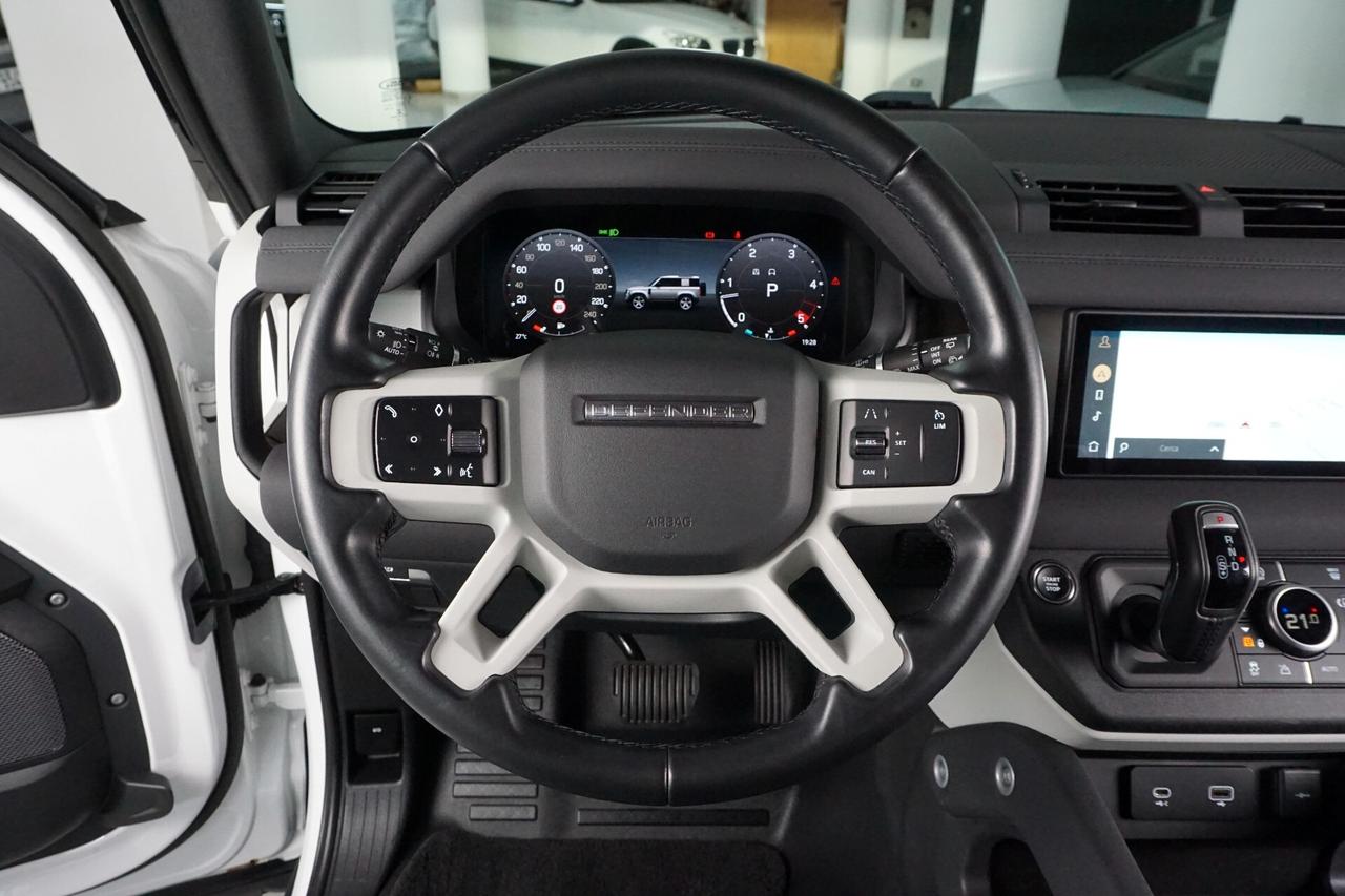 Land Rover Defender 90 3.0D I6 200 CV AWD Auto X-Dynamic SE