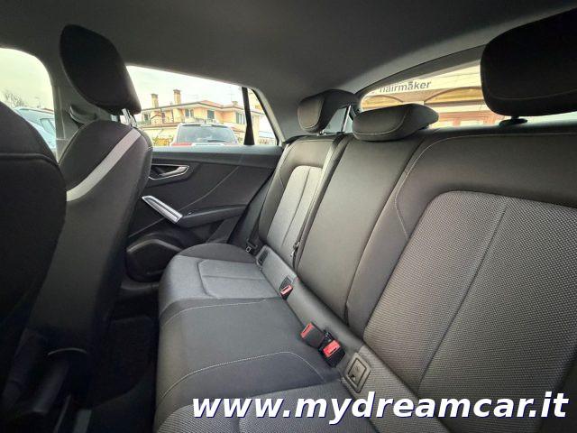 AUDI Q2 1.6 TDI S tronic Business