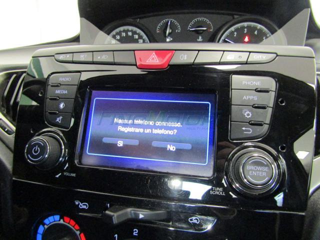 LANCIA Ypsilon 1.2 69 CV 5 porte NEOPATENTATI