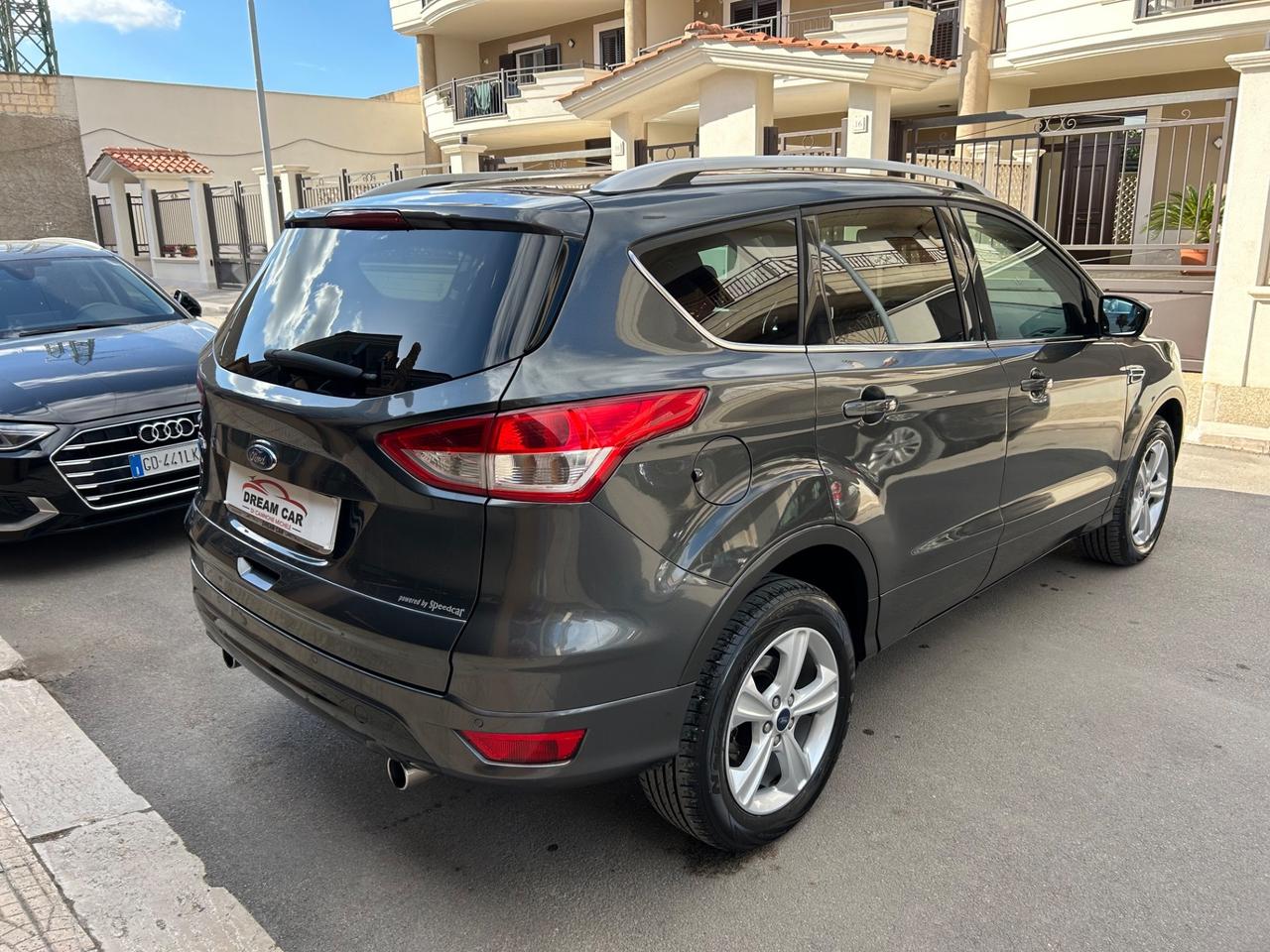 Ford Kuga 2.0 TDCI 120 CV S&S 2WD Titanium