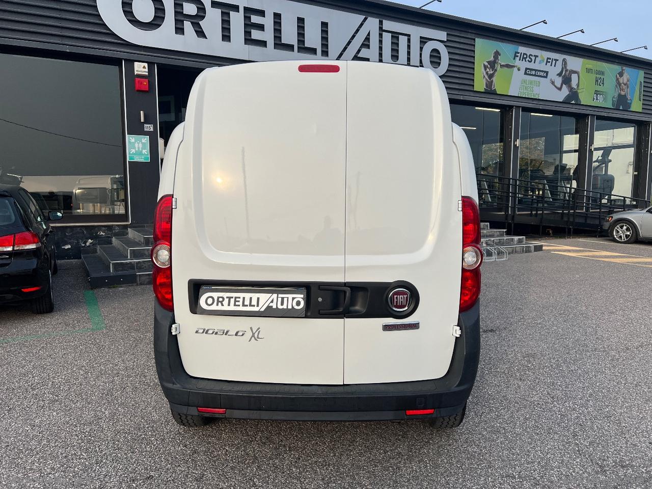 Doblò 1.6 MJT 105 PL-TA Cargo MaxiXL Bus