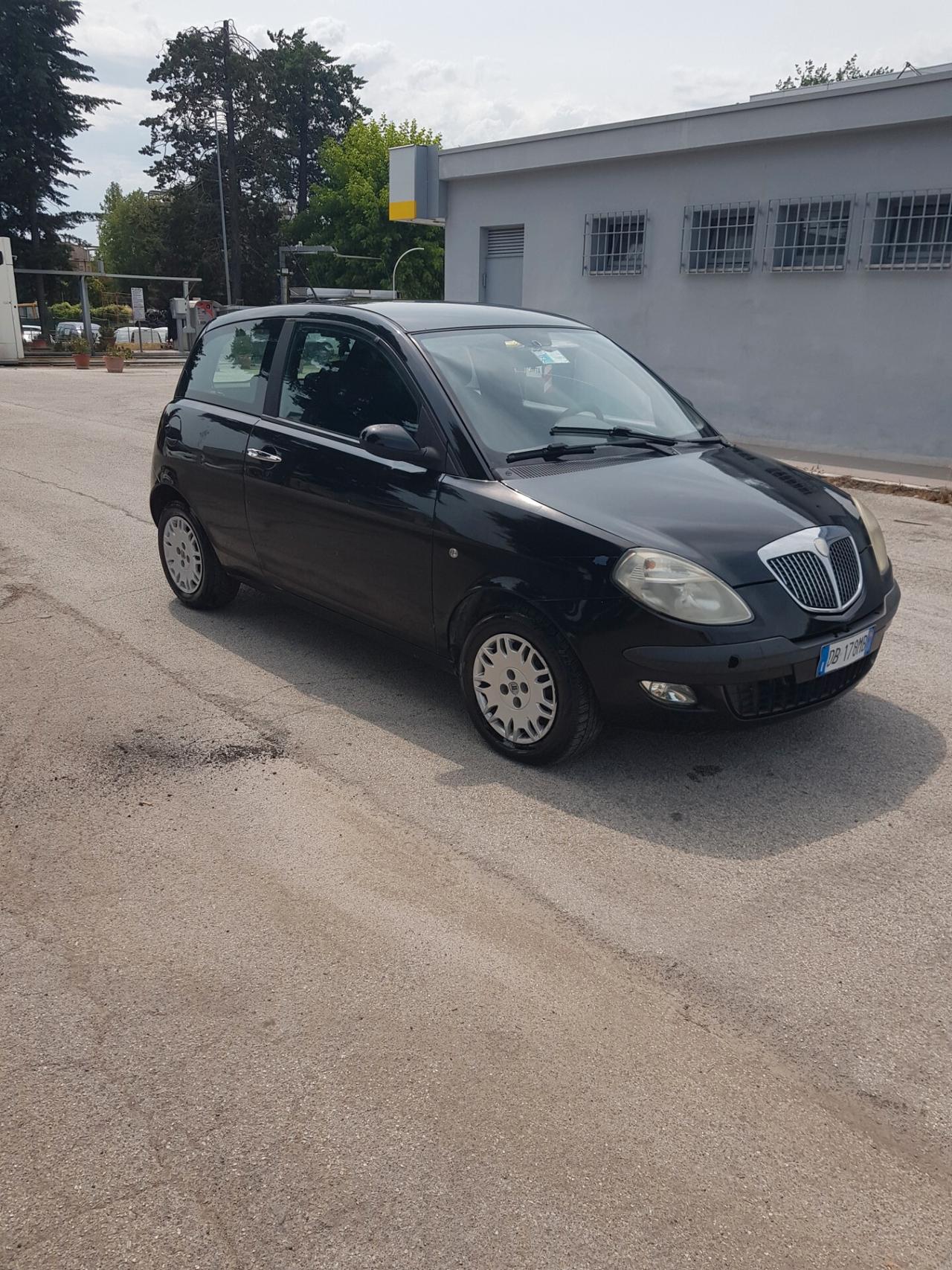 Lancia Ypsilon 1.3 MJT 75 CV 2006