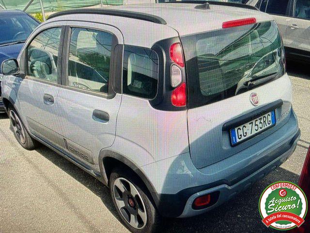 FIAT Panda Panda 1.0 firefly hybrid City Cross s