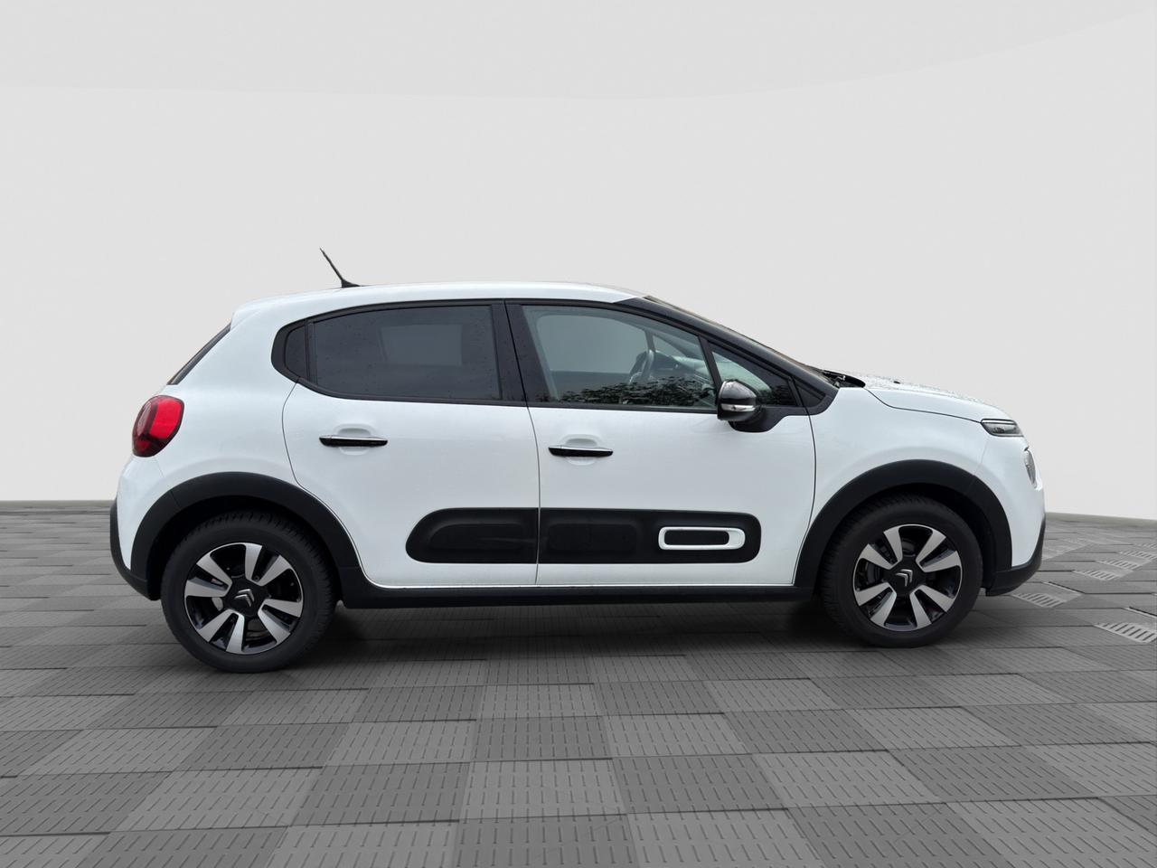 CITROEN C3 3ª serie C3 PureTech 83 S&S Shine