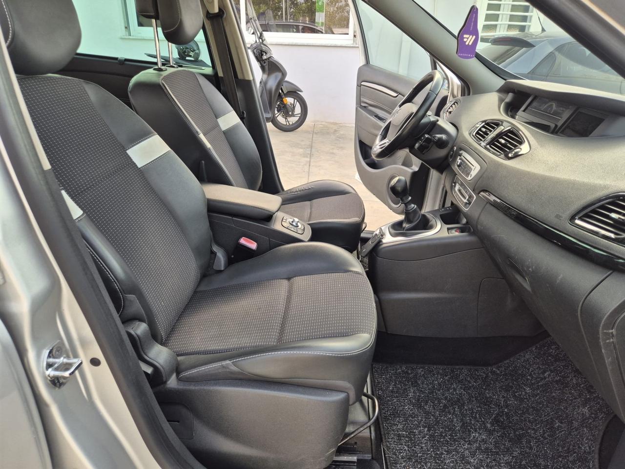 Renault Scenic Scénic XMod 1.5 dCi 110CV Start&Stop Energy