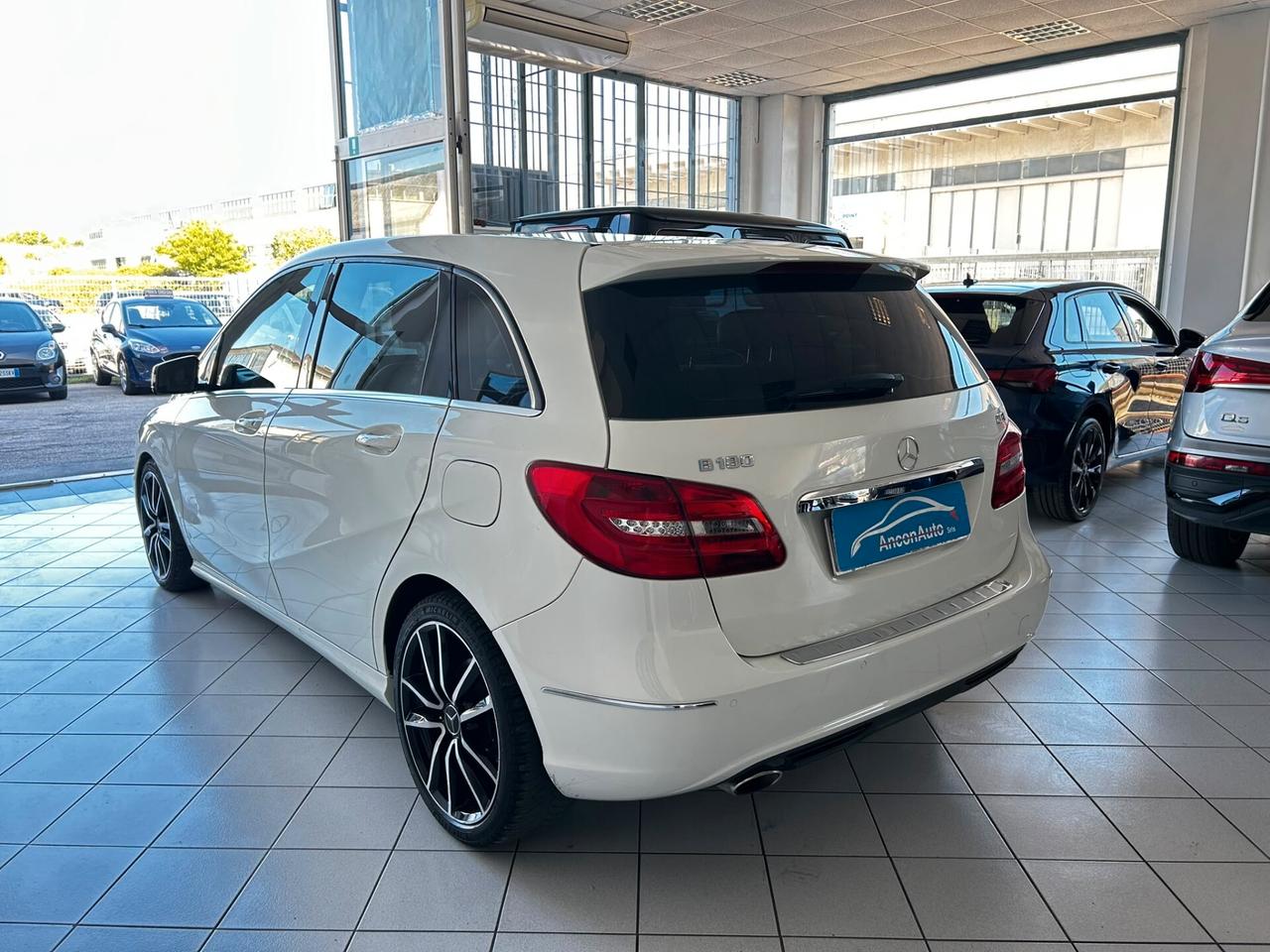 Mercedes B 180 CDI Premium x neo 2012