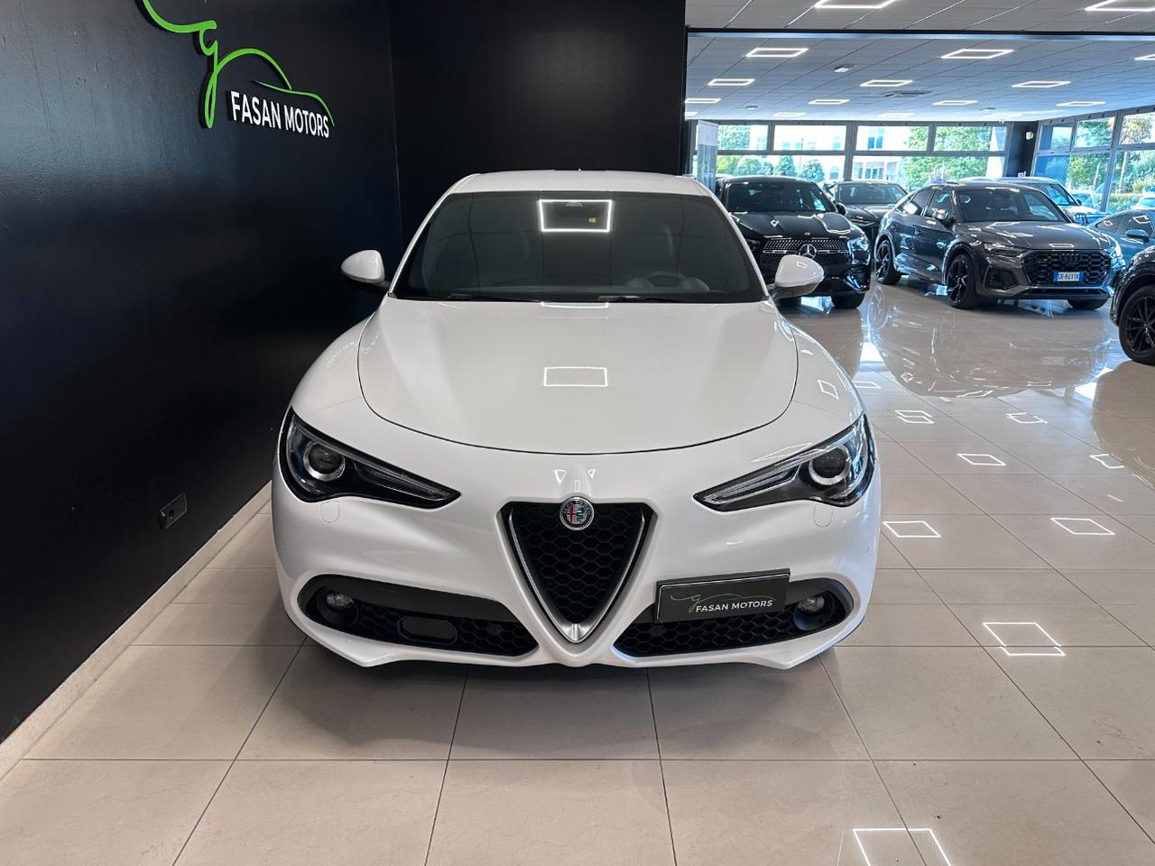 Alfa Romeo Stelvio 2.2 t Executive Q4 210cv auto my19