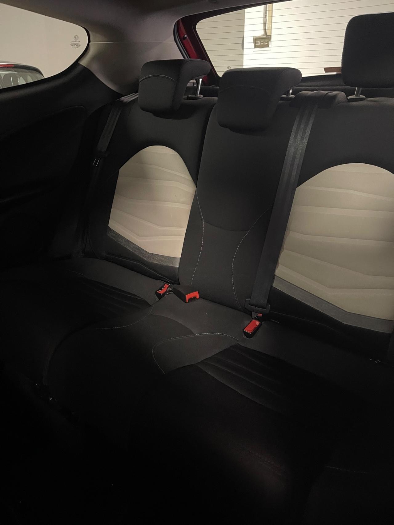 Alfa Romeo MiTo 0.9 T 105 CV TwinAir S&S Distinctive