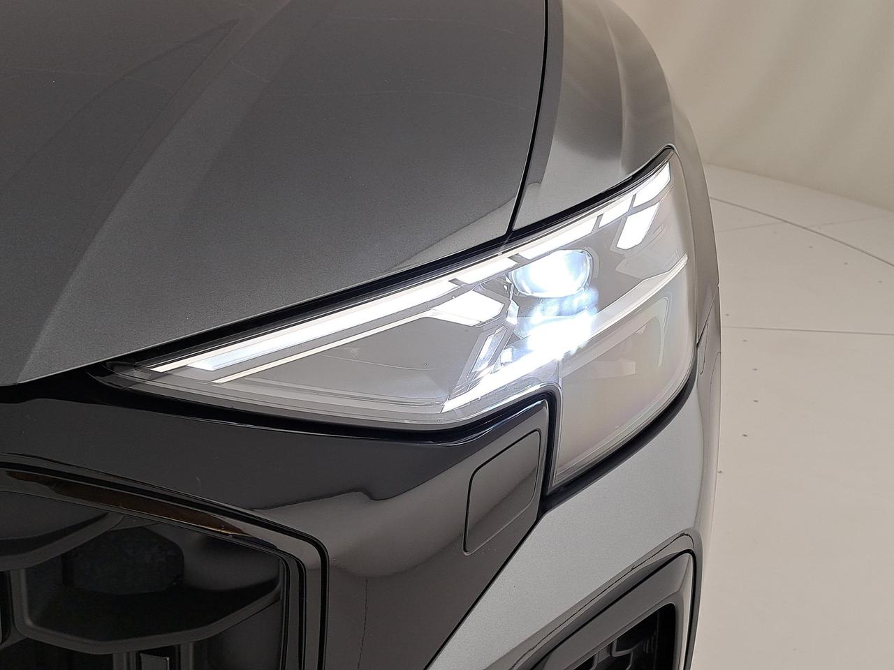 Audi Q8 3.0 tdi mhev s line edition quattro 286cv tiptronic