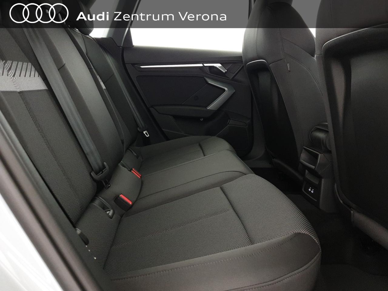 Sportback 40TFSIe 204CV S tronic Business Advanced